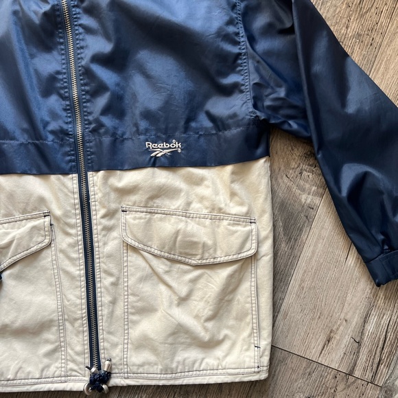 Men’s Reebok Two-Tone Jacket with Logo - Picture 3 of 10